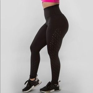 Buffbunny Laser Allure Leggings- Onyx